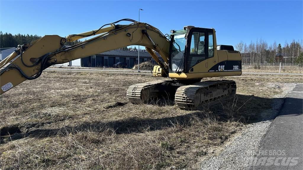 CAT 318 C Paletli ekskavatörler