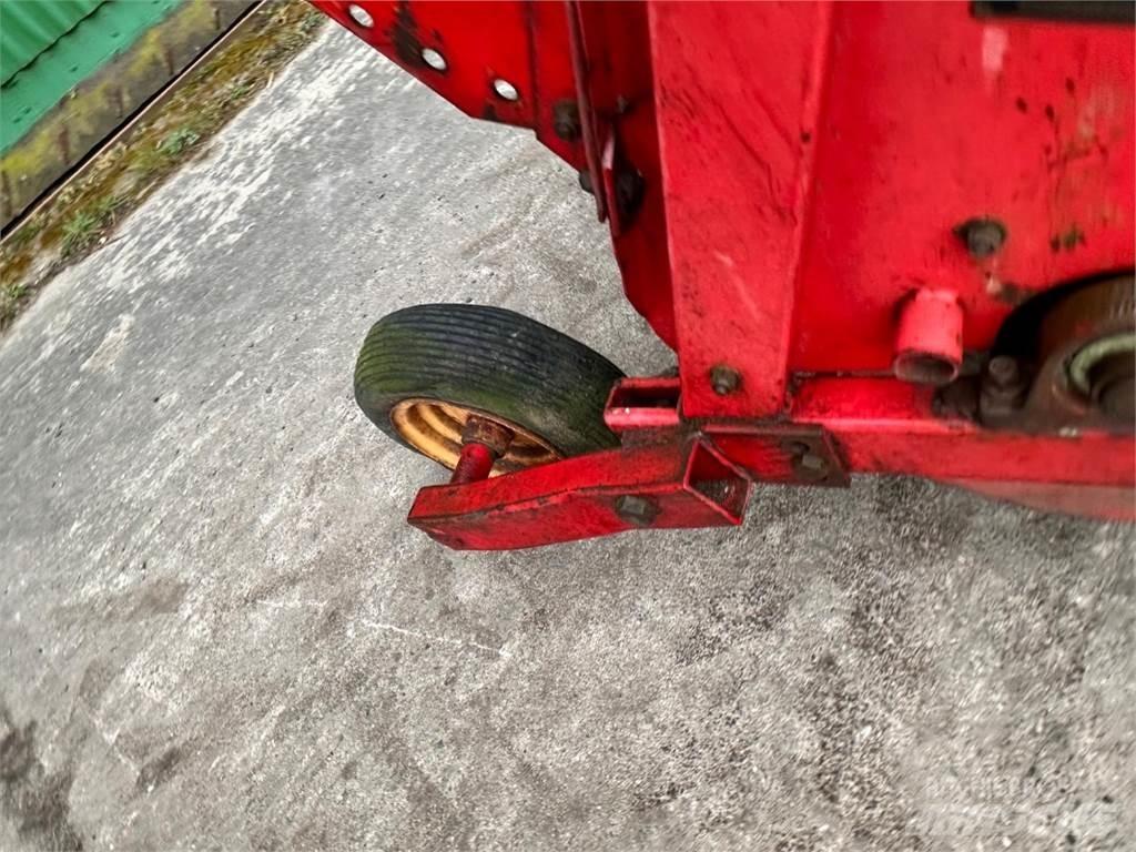 Taarup SKT 1500 Çayir biçme makinalari