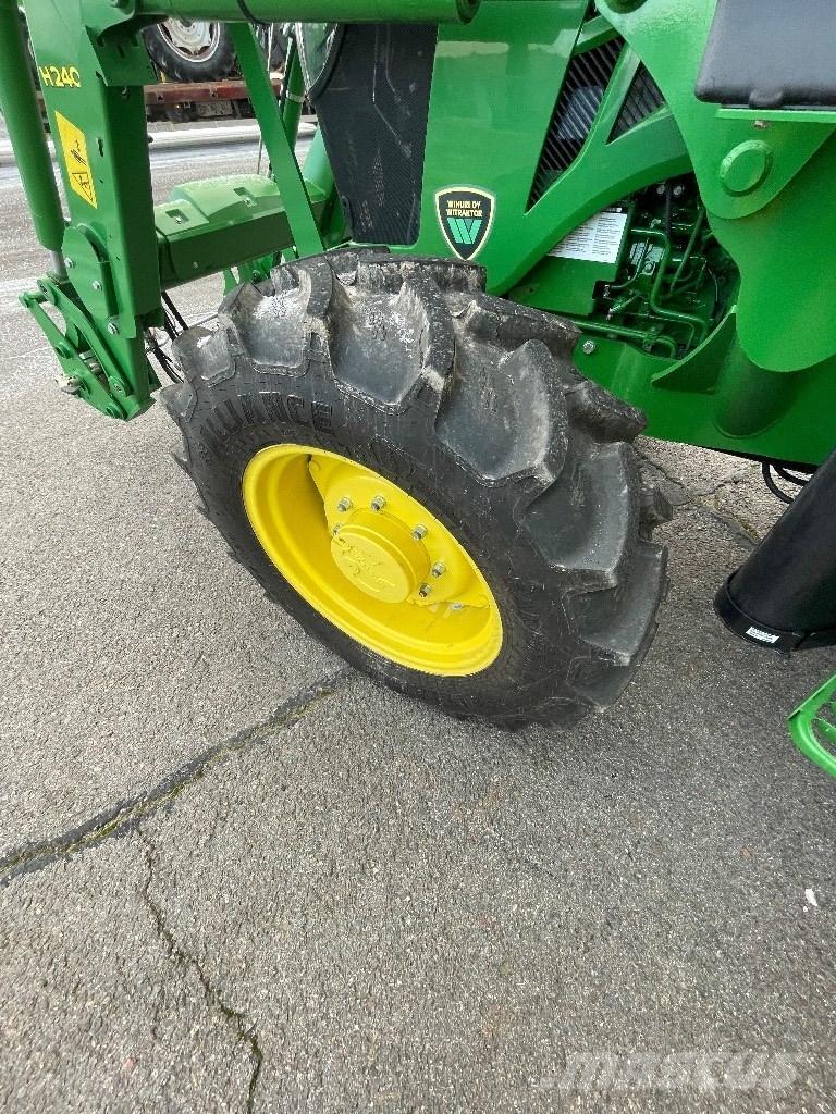 John Deere 5075 E Traktörler