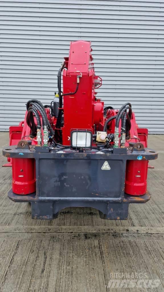 Unic URW-506 CDMER Mini vinçler