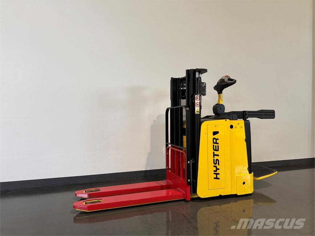 Hyster P2.0SD Akülü depo ekipmanları