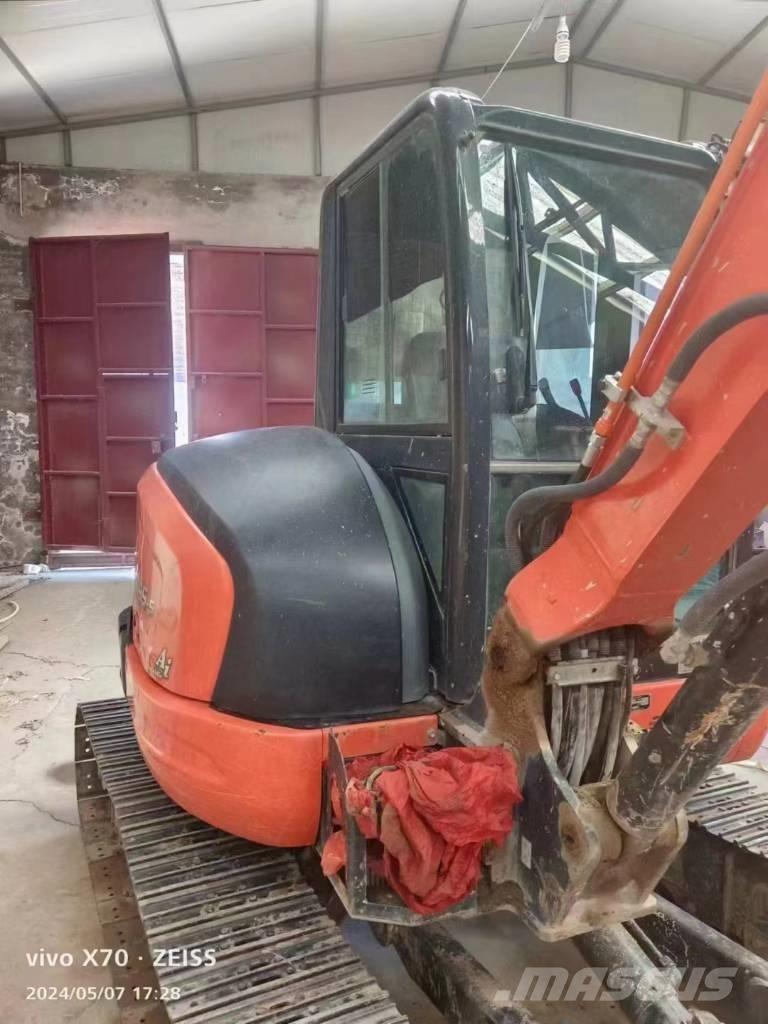 Kubota KX 155-5 Paletli ekskavatörler
