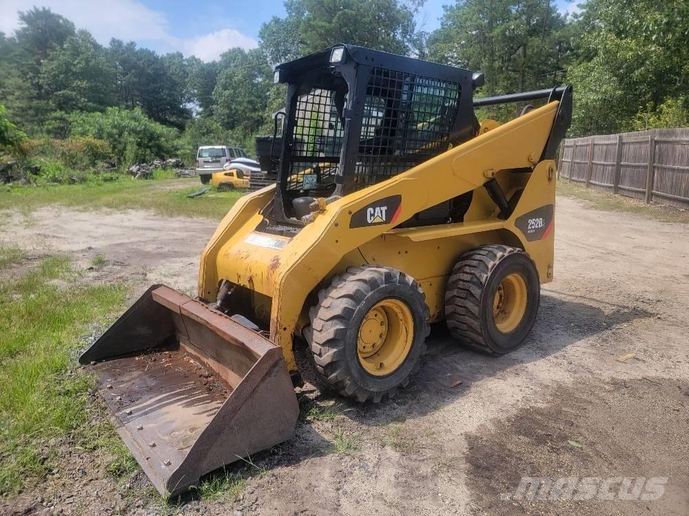 CAT 252 B 3 Skid steer loderler