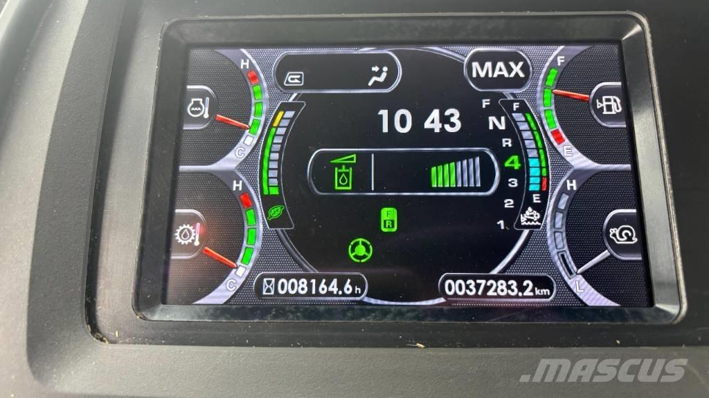 Komatsu WA 320-8 Tekerlekli yükleyiciler