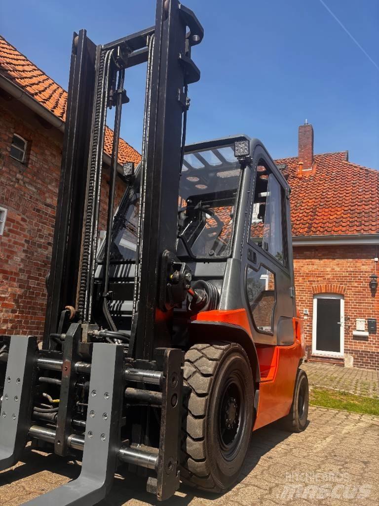Toyota 62-7 FDF 25 Dizel forkliftler