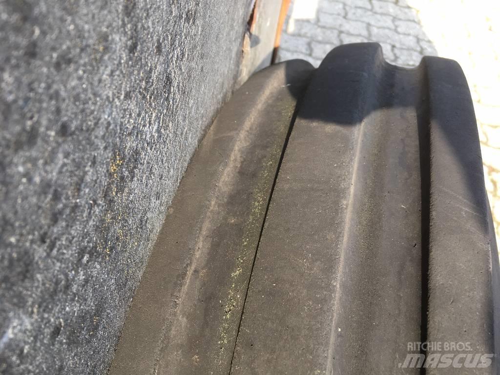 BKT 7.50 R 16 + velg Tekerlekler