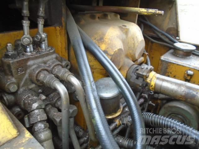 Clark 664B Sürütücüler