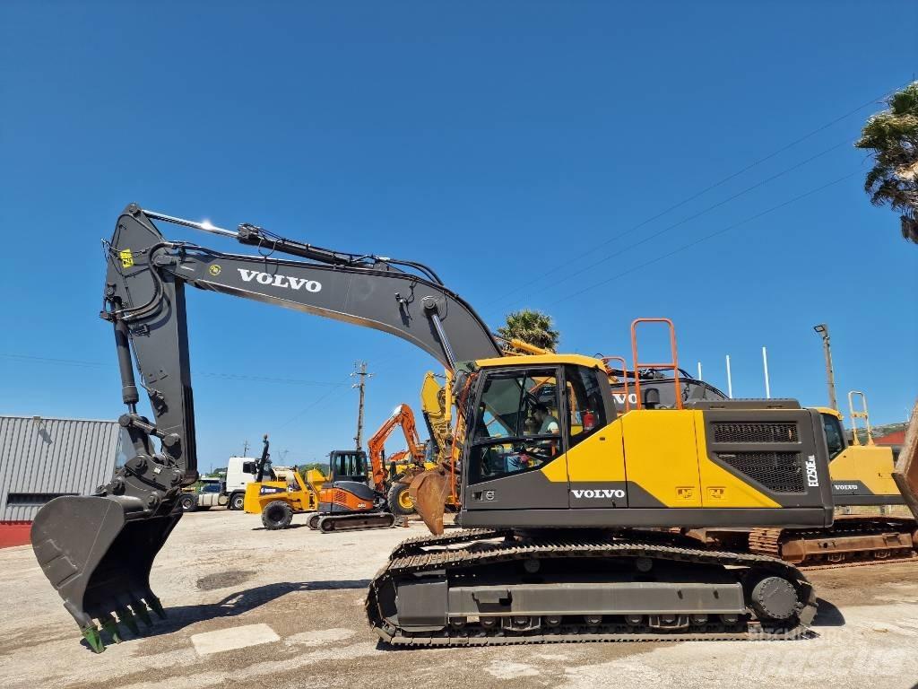 Volvo EC 250 ELN Paletli ekskavatörler