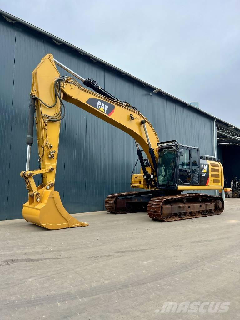 CAT 330F L Paletli ekskavatörler