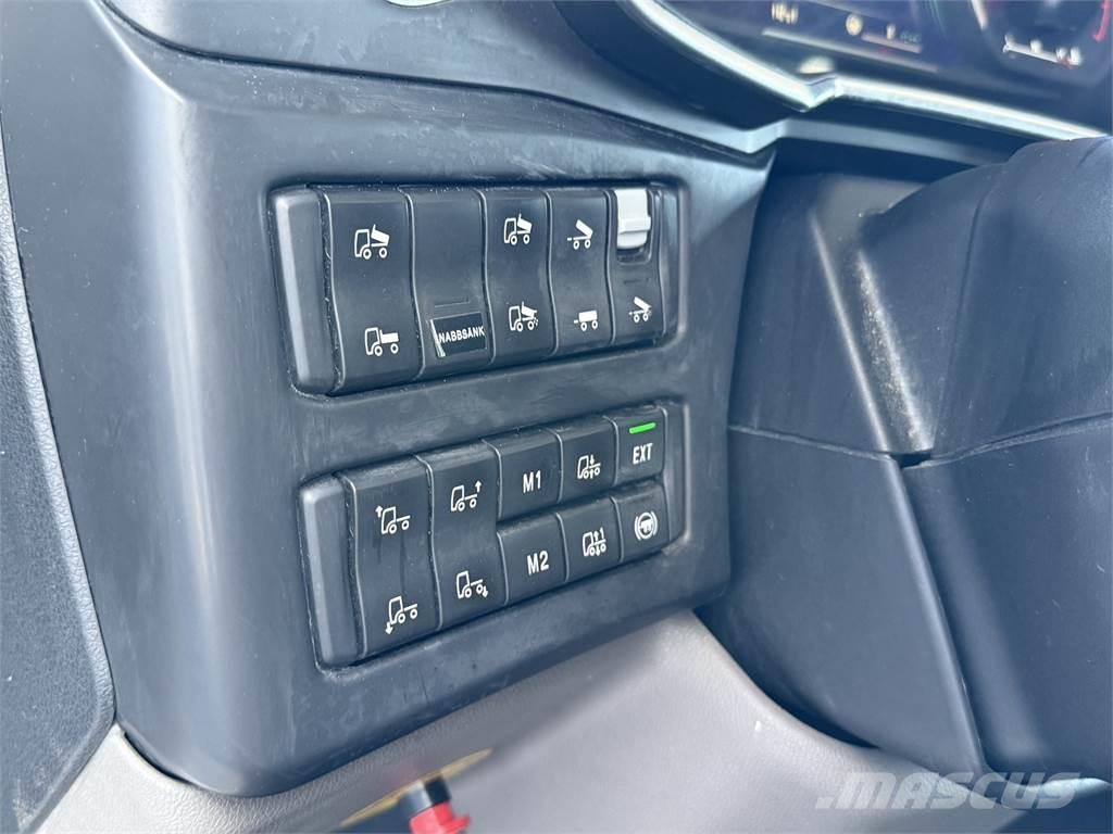 Scania R650 8x4 Çekiciler