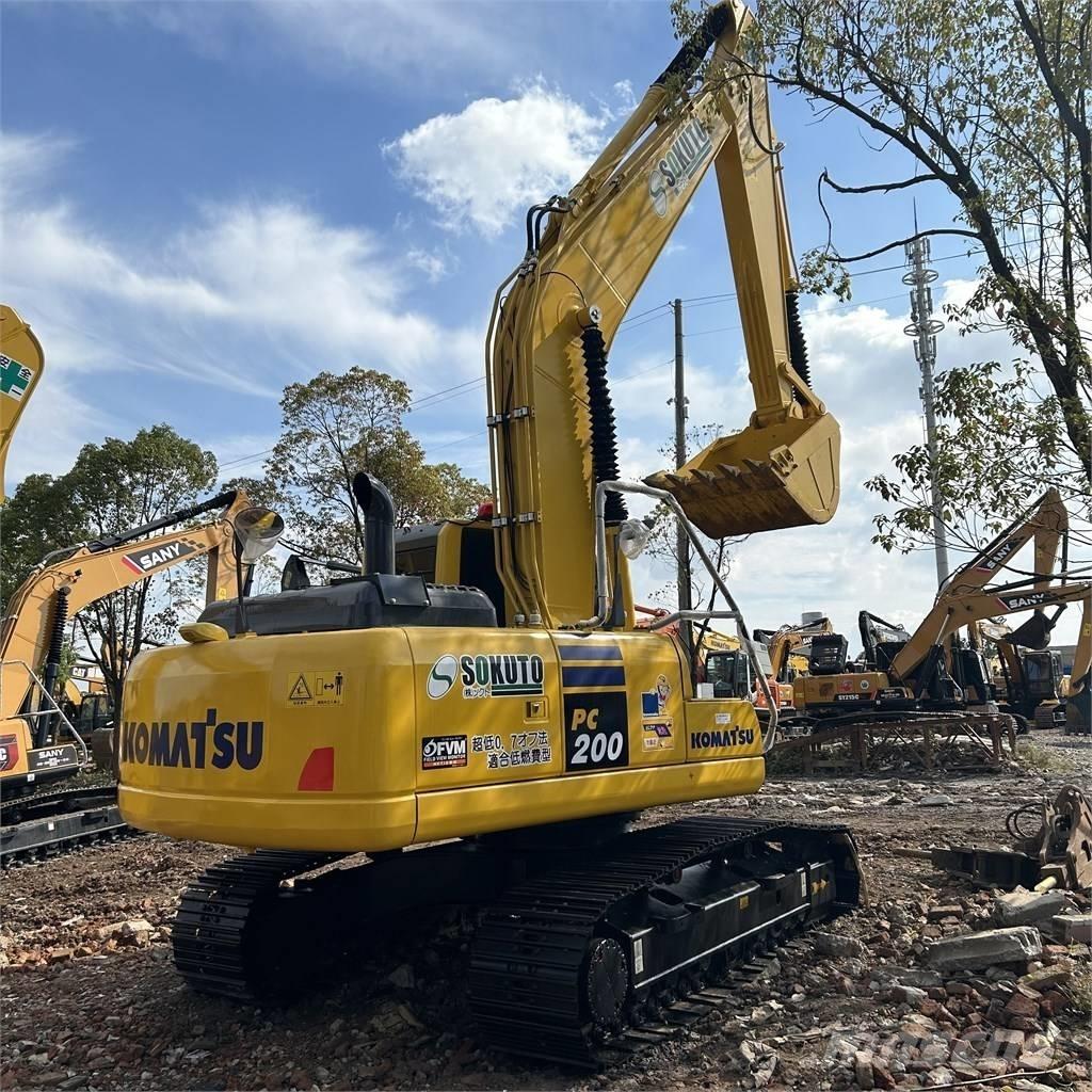 Komatsu PC200-8MO Paletli ekskavatörler