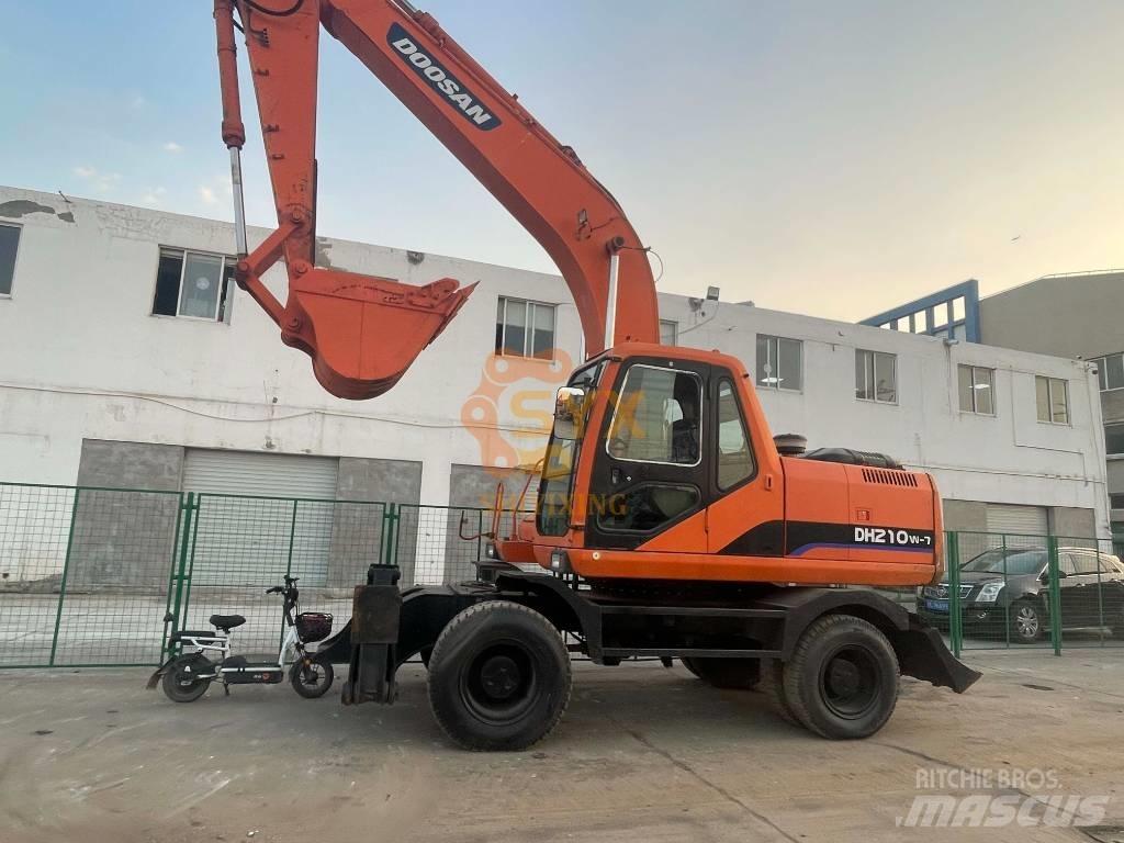 Doosan DH210W-7 Lastik tekerli ekskavatörler