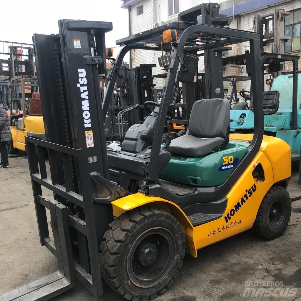 Komatsu 30 Dizel forkliftler
