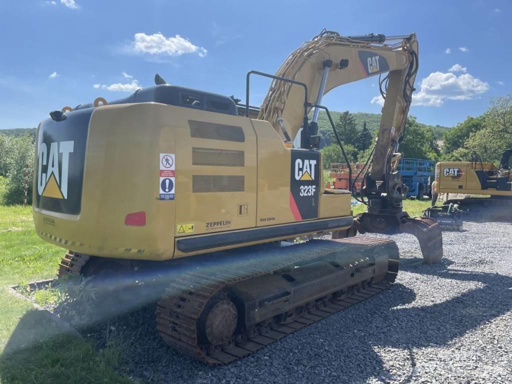 CAT 323F L Paletli ekskavatörler