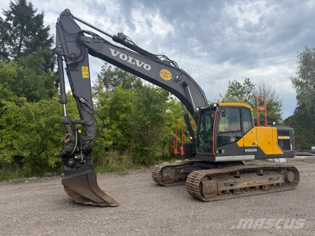 Volvo EC 220 EL Paletli ekskavatörler