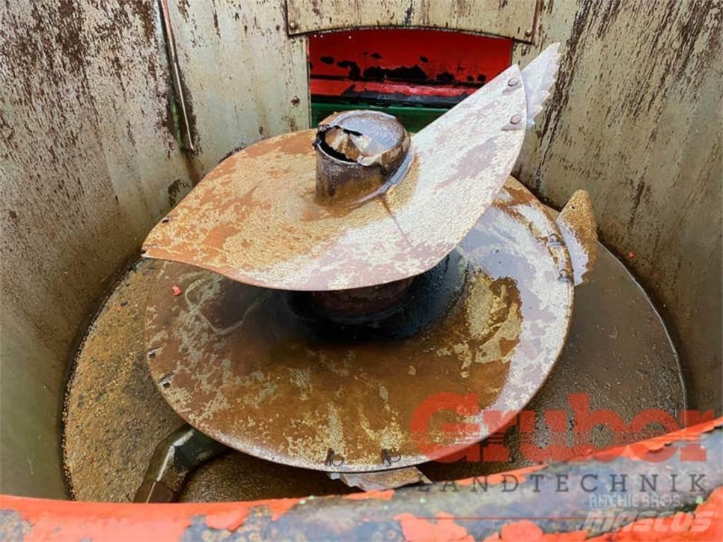 Kuhn EVV 181 Mikser besleyiciler