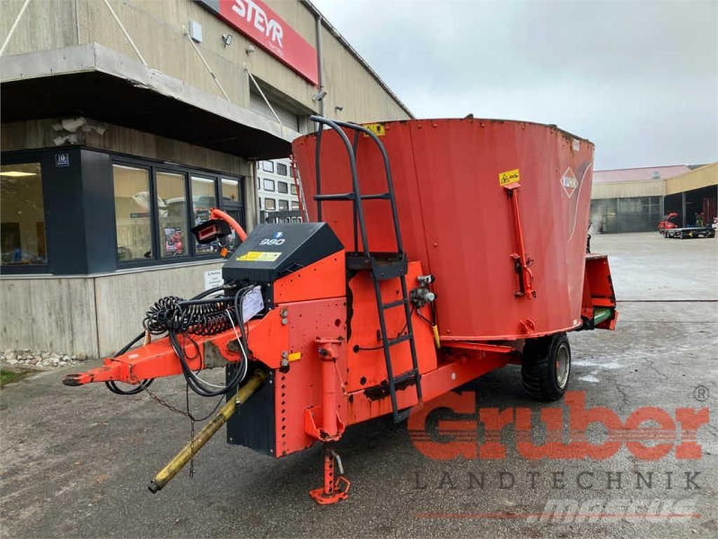 Kuhn EVV 181 Mikser besleyiciler