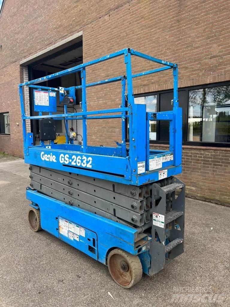 Genie GS-2632 Makasli platformlar