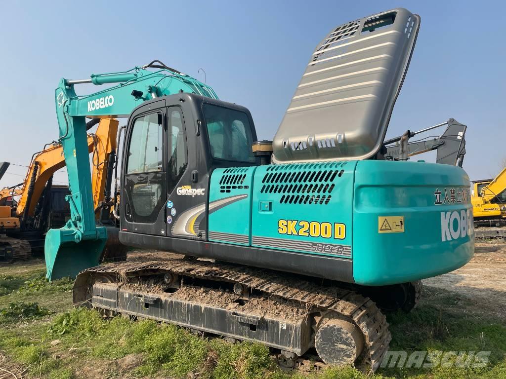 Kobelco SK 200 Paletli ekskavatörler