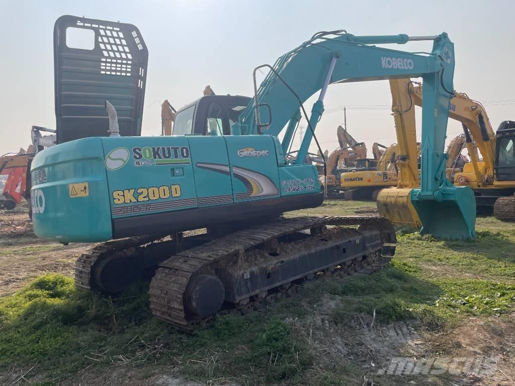 Kobelco SK 200 Paletli ekskavatörler