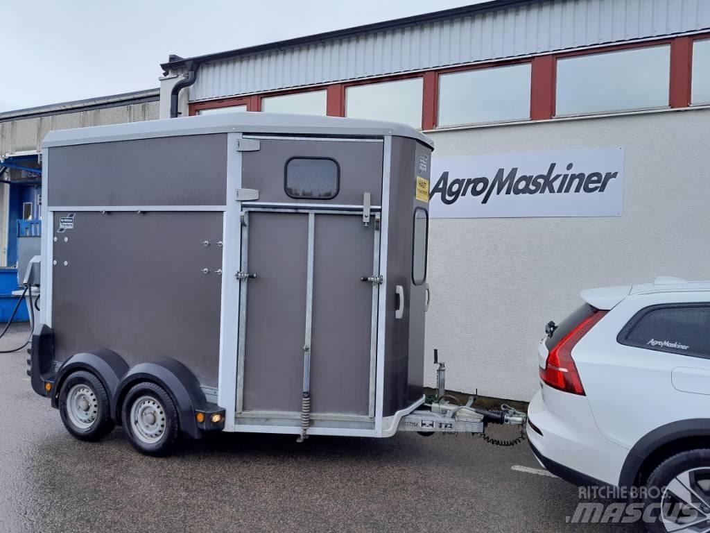 Ifor Williams HB 506 Hayvan nakil römorklari