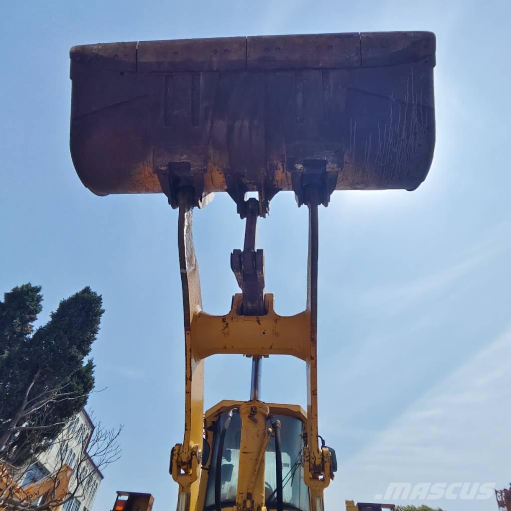 Komatsu WA 500 Tekerlekli yükleyiciler
