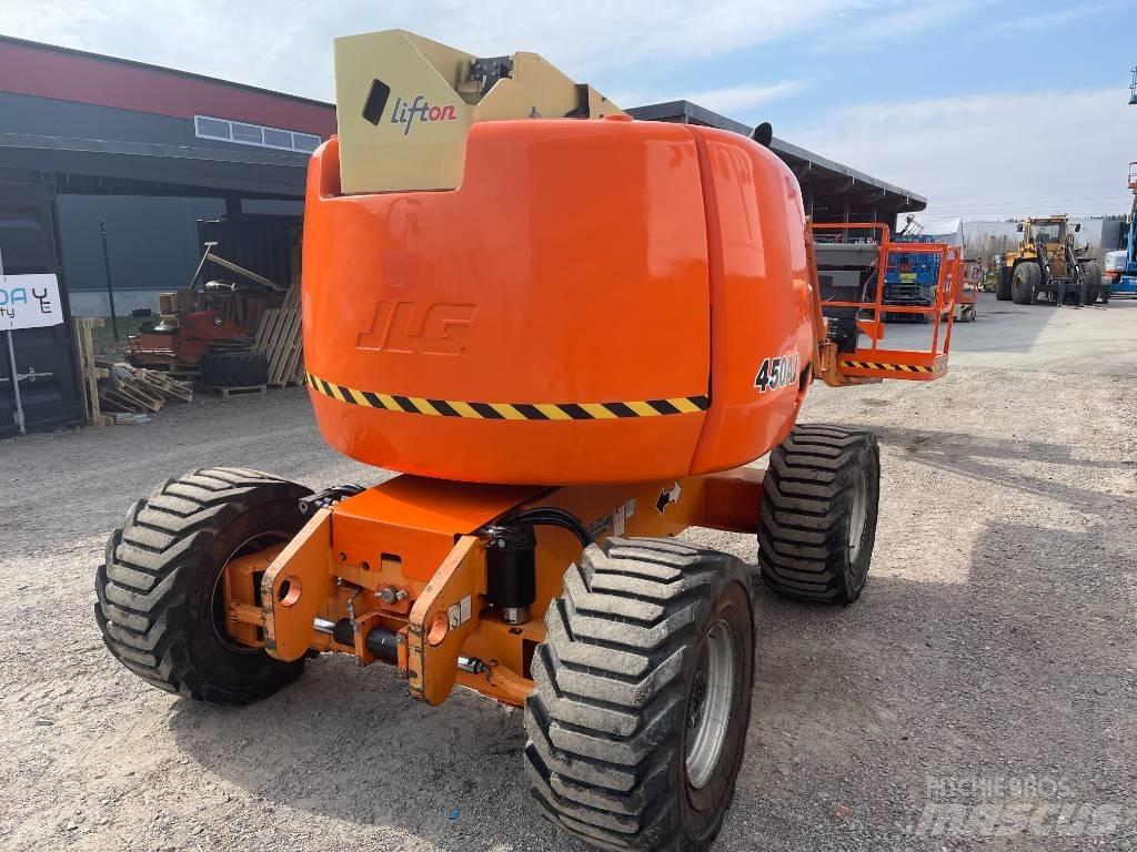 JLG 450 AJ Bomlift Körüklü personel platformları