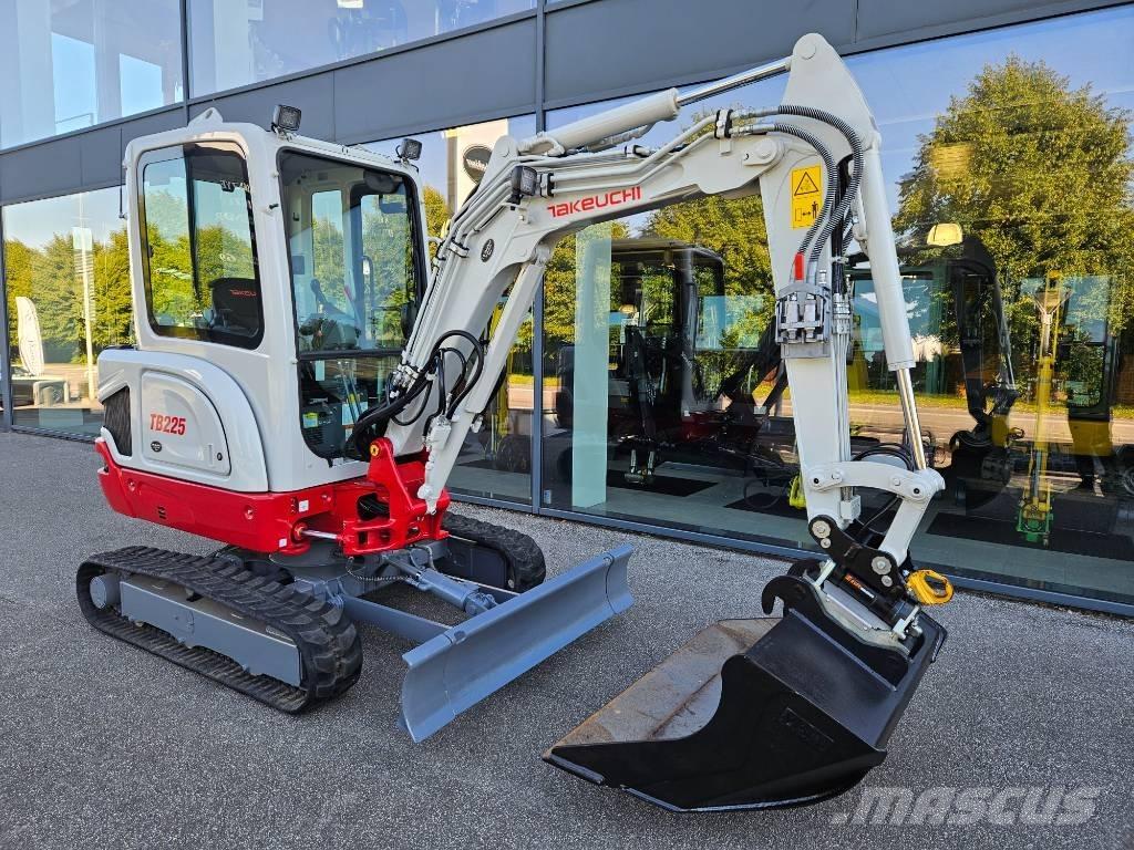 Takeuchi TB 225 Mini ekskavatörler, 7 tona dek