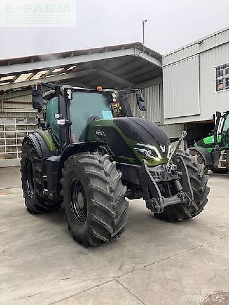 Valtra q305 Traktörler