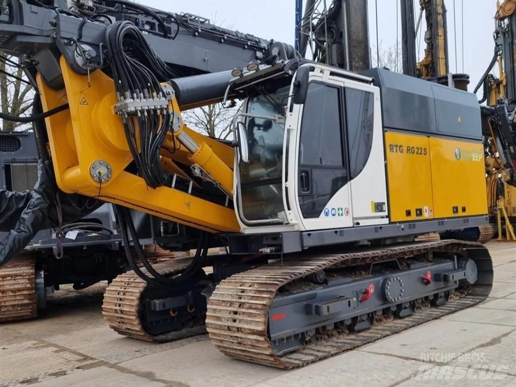 Bauer / RTG RG 22-S Kazik ve ankraj makinalari