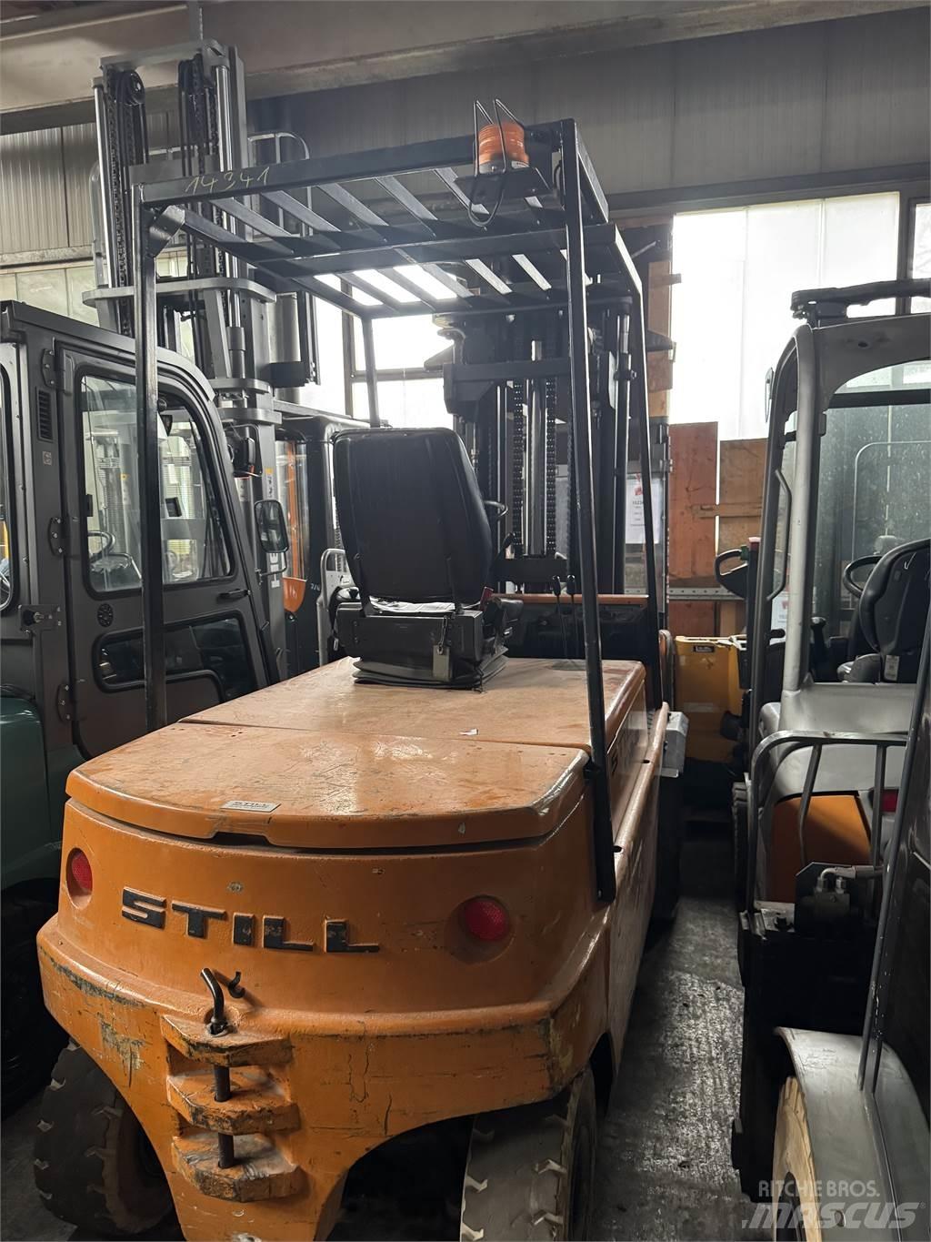 Still R60-40 Elektrikli forkliftler