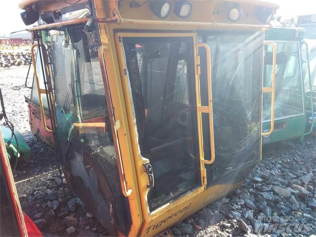 Tigercat 1075 Kabin