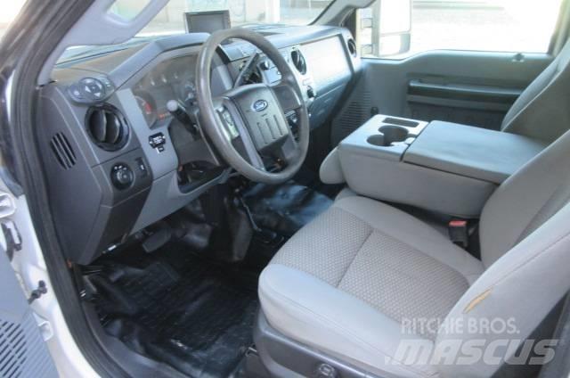 Ford F 550 Araç üstü platformlar