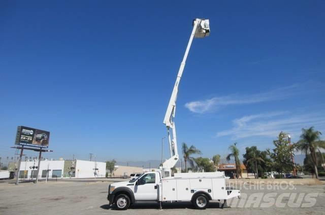 Ford F 550 Araç üstü platformlar