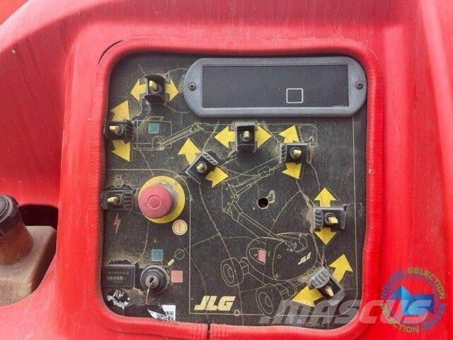 JLG 450AJ Körüklü personel platformları