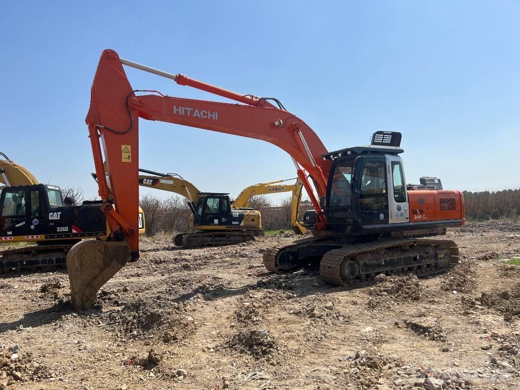 Hitachi ZX 240 Paletli ekskavatörler