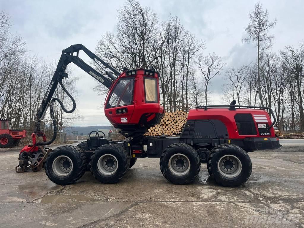 Komatsu 931 XC Biçerdöverler
