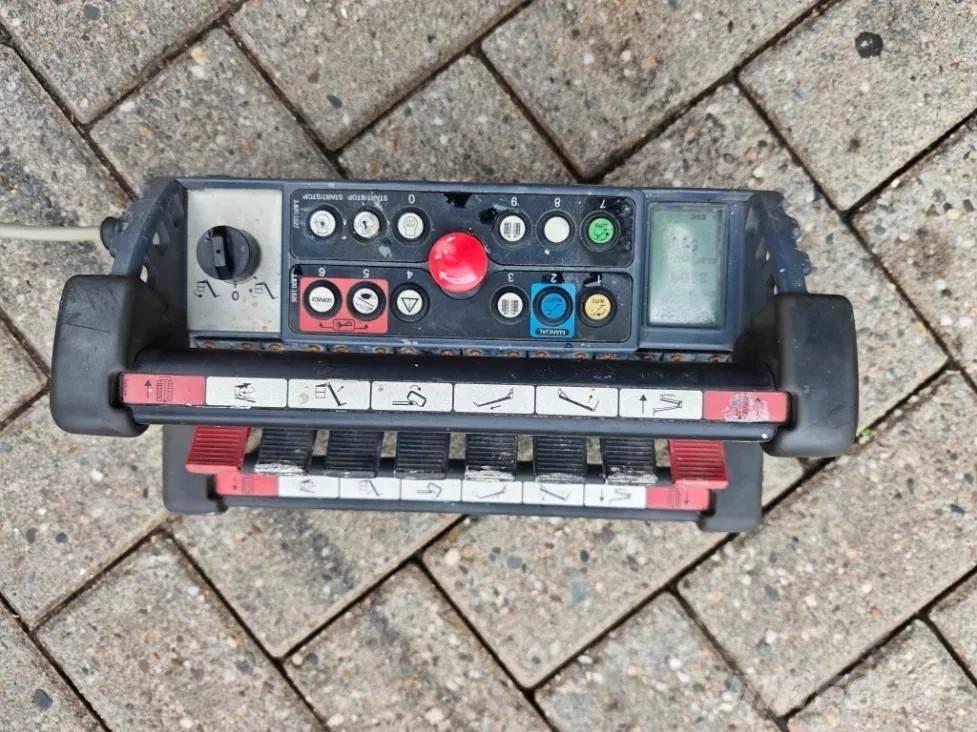 JLG X20JP Körüklü personel platformları