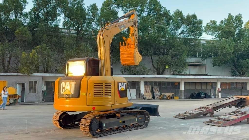 CAT 307E2 Paletli ekskavatörler
