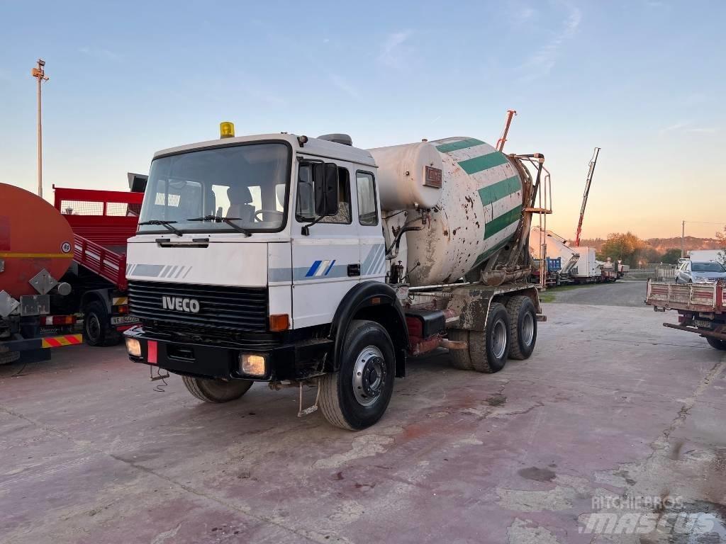 Iveco 330-30 Transmikserler