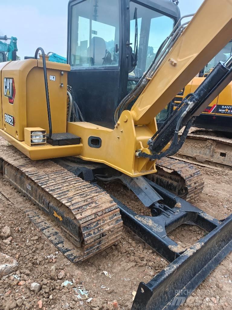 CAT 306E2 Mini ekskavatörler, 7 tona dek