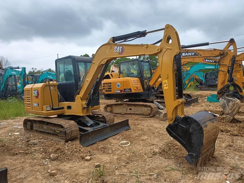 CAT 306E2 Mini ekskavatörler, 7 tona dek