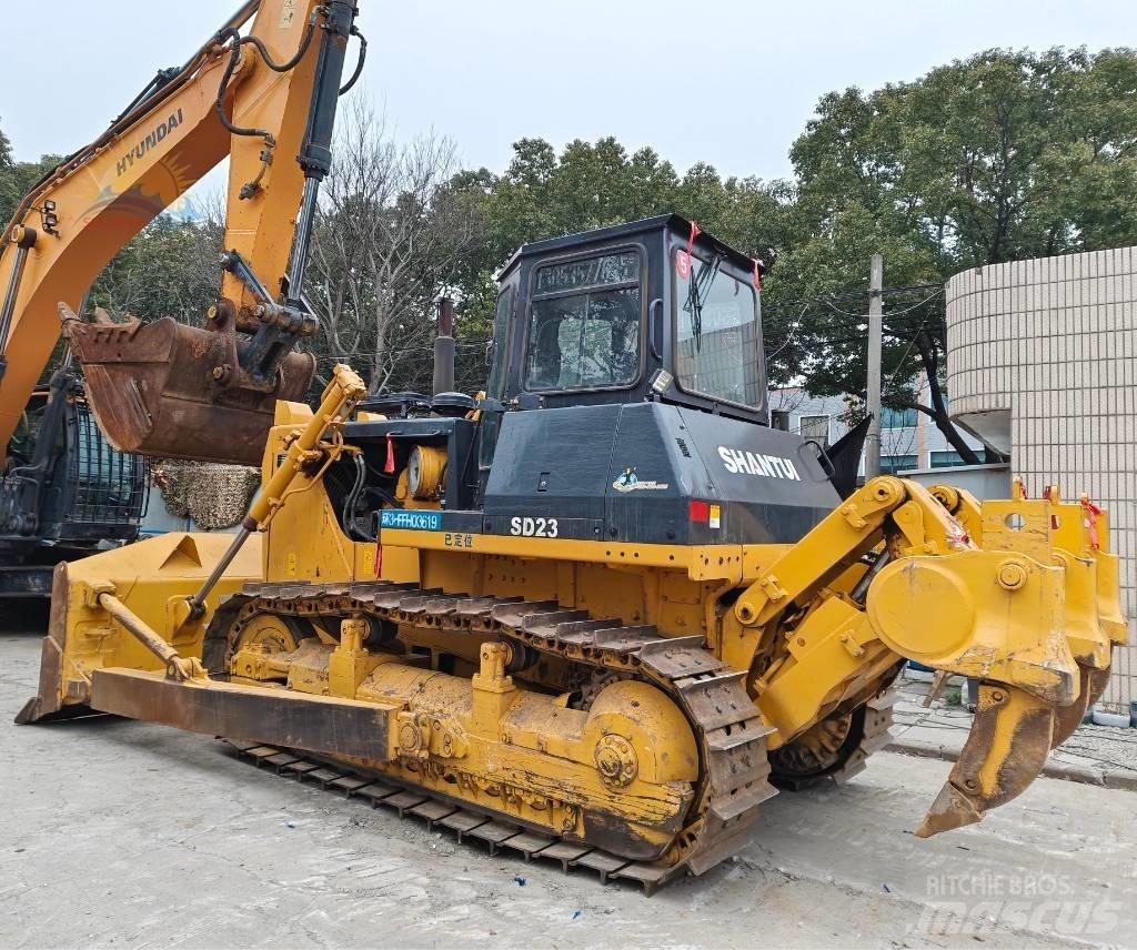 Shantui SD 23 Paletli dozerler