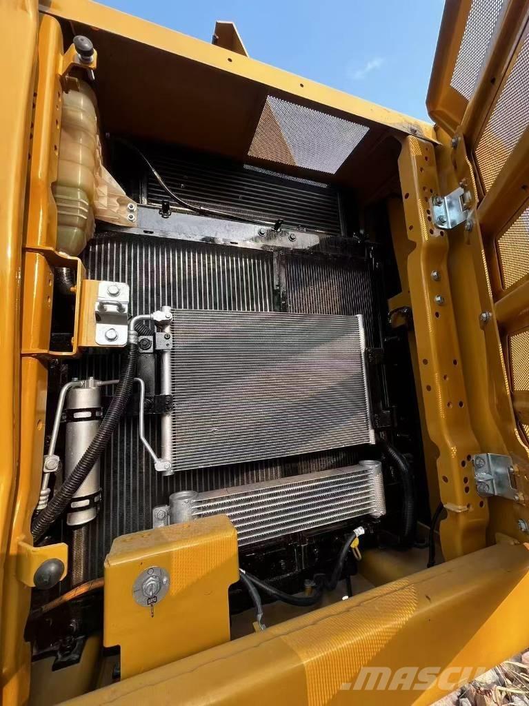 CAT 320 GC Paletli ekskavatörler