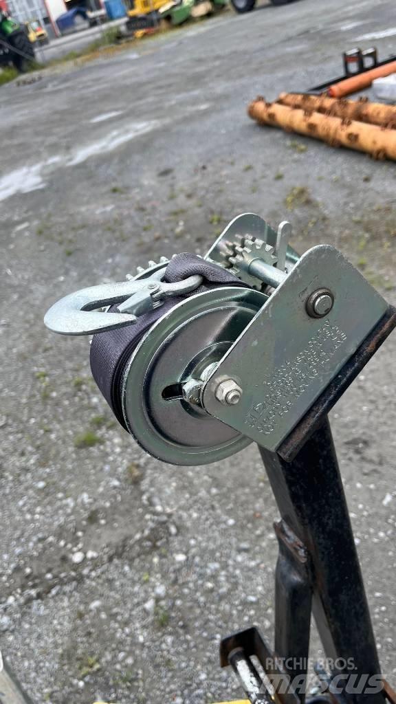  Båtvagn Fyrhjuling Diger römorklar