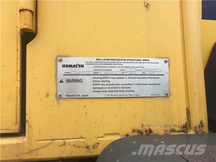 Komatsu WA 320-5 Tekerlekli yükleyiciler