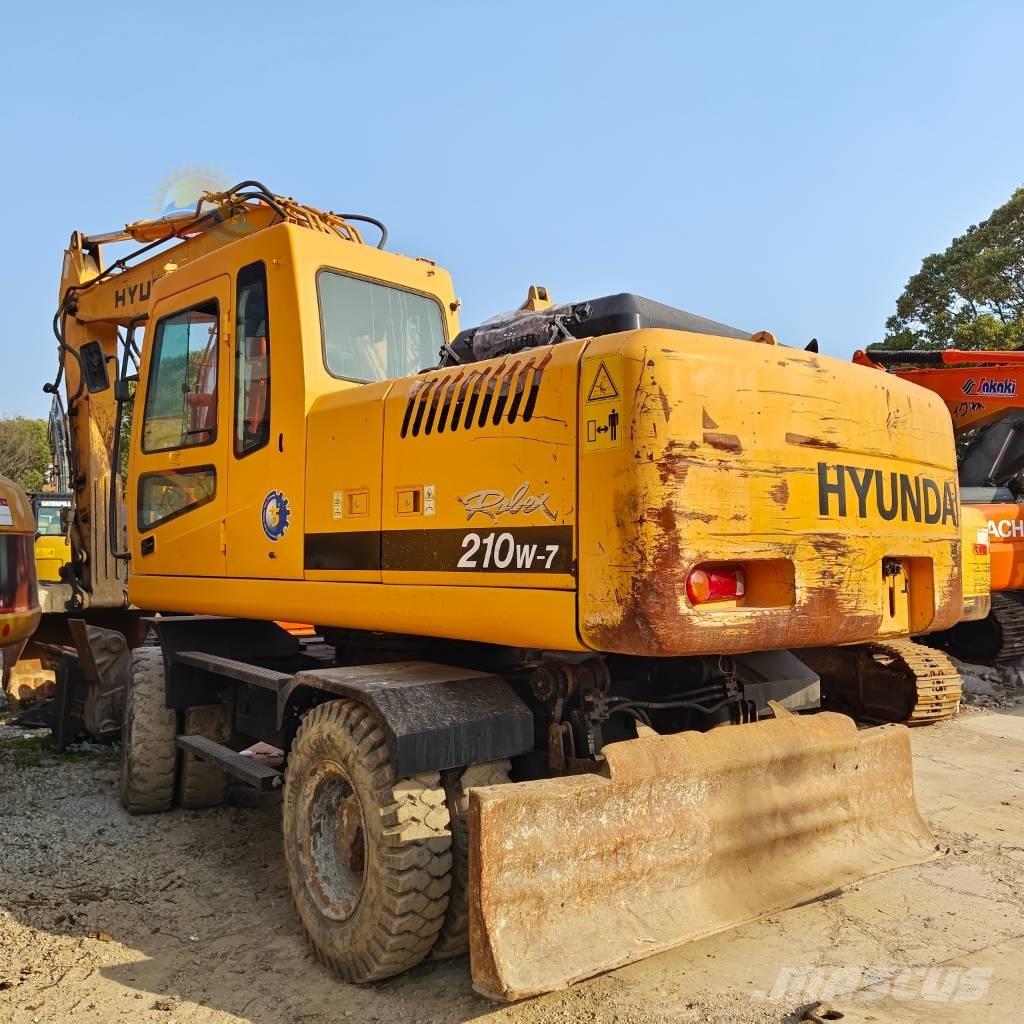 Hyundai Robex 210W-7 Lastik tekerli ekskavatörler