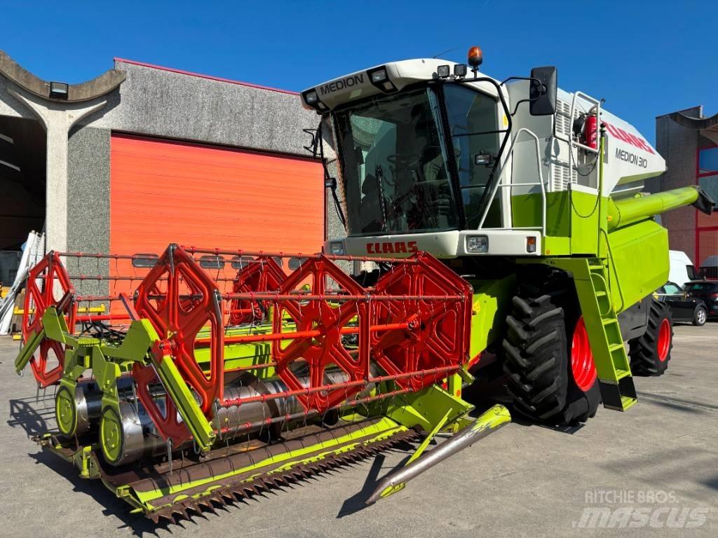 CLAAS Medion 310 Biçerdöverler