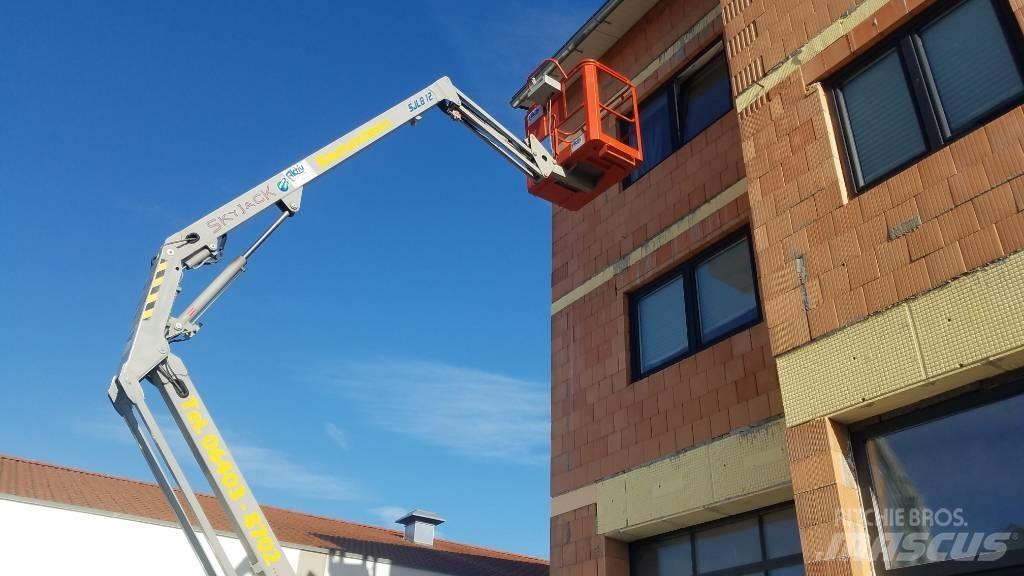 SkyJack SJKB 12 Körüklü personel platformları