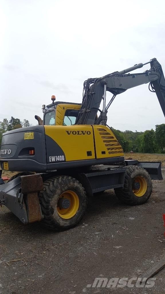 Volvo EW 140 B Lastik tekerli ekskavatörler